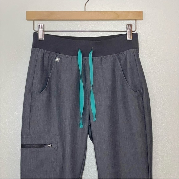 Figs Zamora Jogger Scrub Pants Graphite Grey XXS Petite - Picture 8 of 15